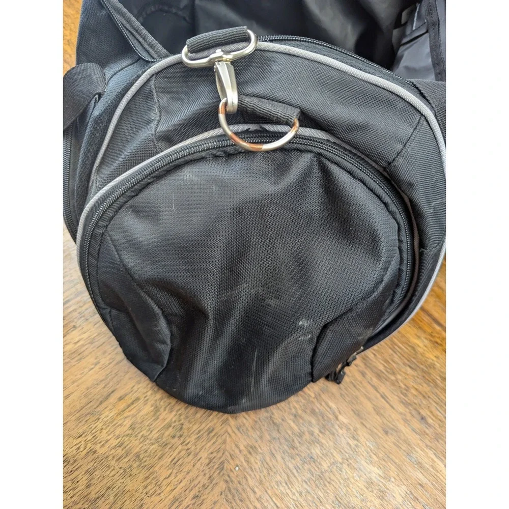 OGIO‎ Crunch Sports Duffle Bag Fitness Gym Pickleball Tennis Basketball Pocket